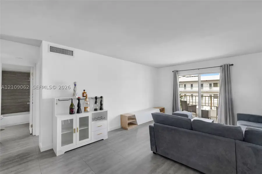 1580 West Ave #504, Miami Beach, FL 33139 - #2