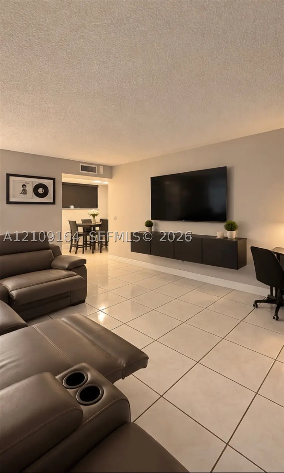 3285 Foxcroft Rd #E206, Miramar, FL 33025 - #1