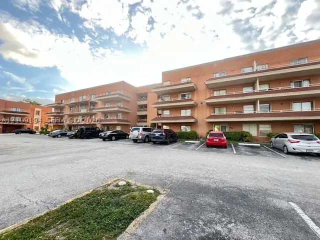17530 NW 68th Ave #C2007, Hialeah, FL 33015 - #2
