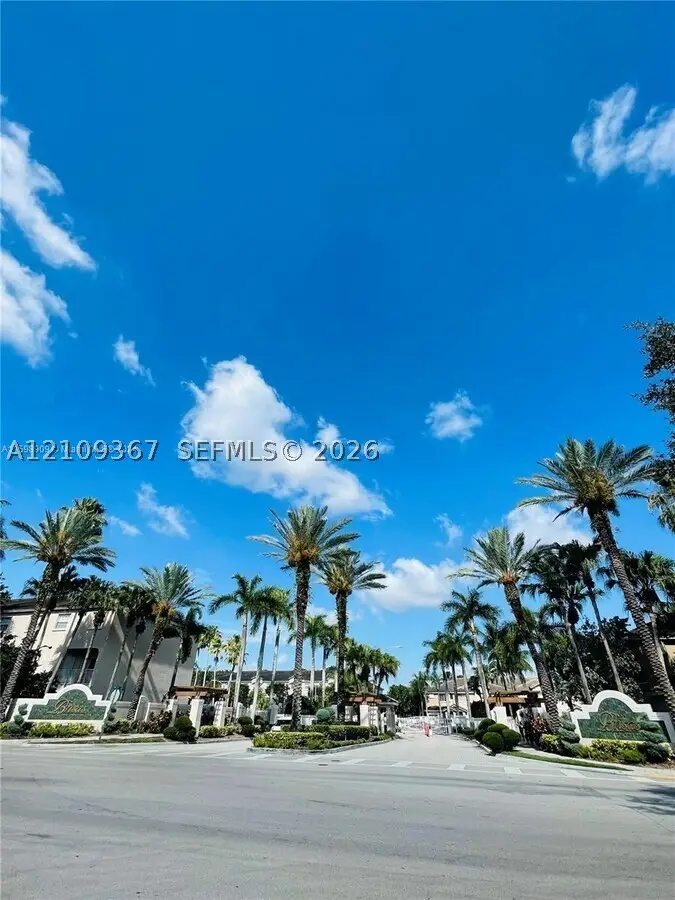 5610 NW 114th Pl #212, Doral, FL 33178 - #1