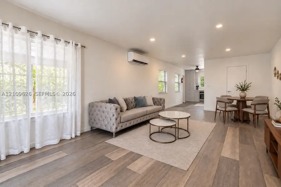 821 84th St, Miami Beach, FL 33141 - #2