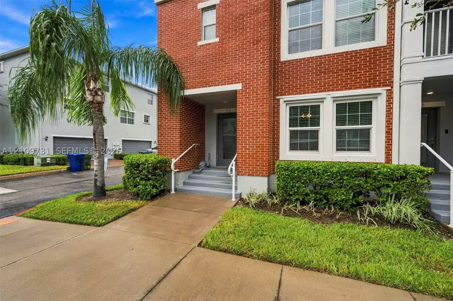 812 N Oregon Avenue, Tampa, FL 33606 - #2