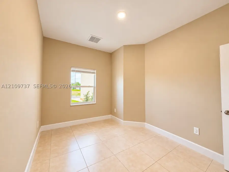 3402 SW 36 St, Lehigh Acres, FL 33976 - #3