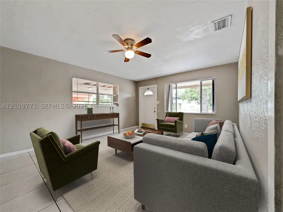 409 NW 18th Ave, Fort Lauderdale, FL 33311 - #3
