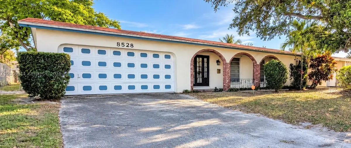 8528 Windsor Dr, Miramar, FL 33025 - #1