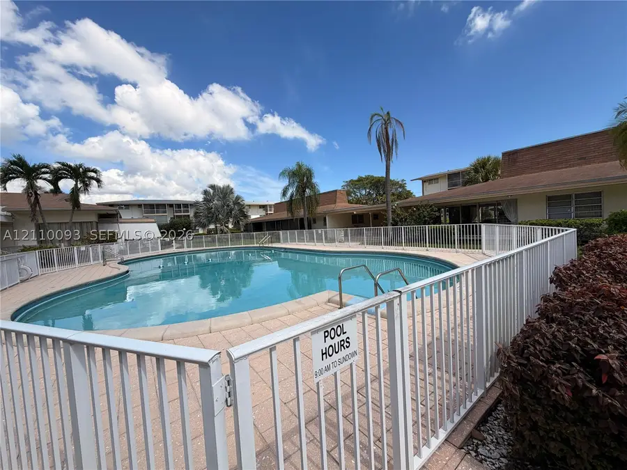 1395 NE 167th St #205, Miami, FL 33162 - #2