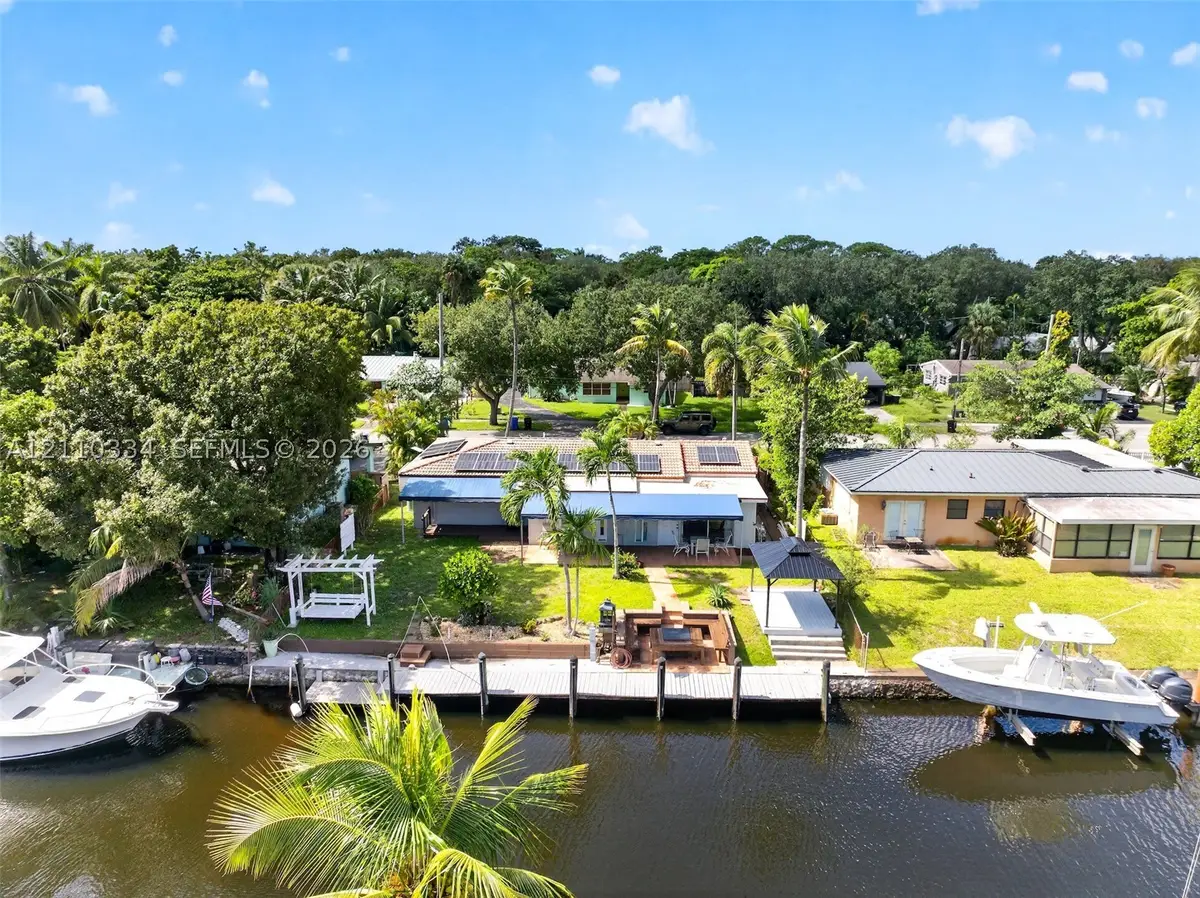 2100 SW 23rd Ter, Fort Lauderdale, FL 33312 - #1