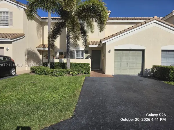 4866 SW 32nd Ter, Dania Beach, FL 33312