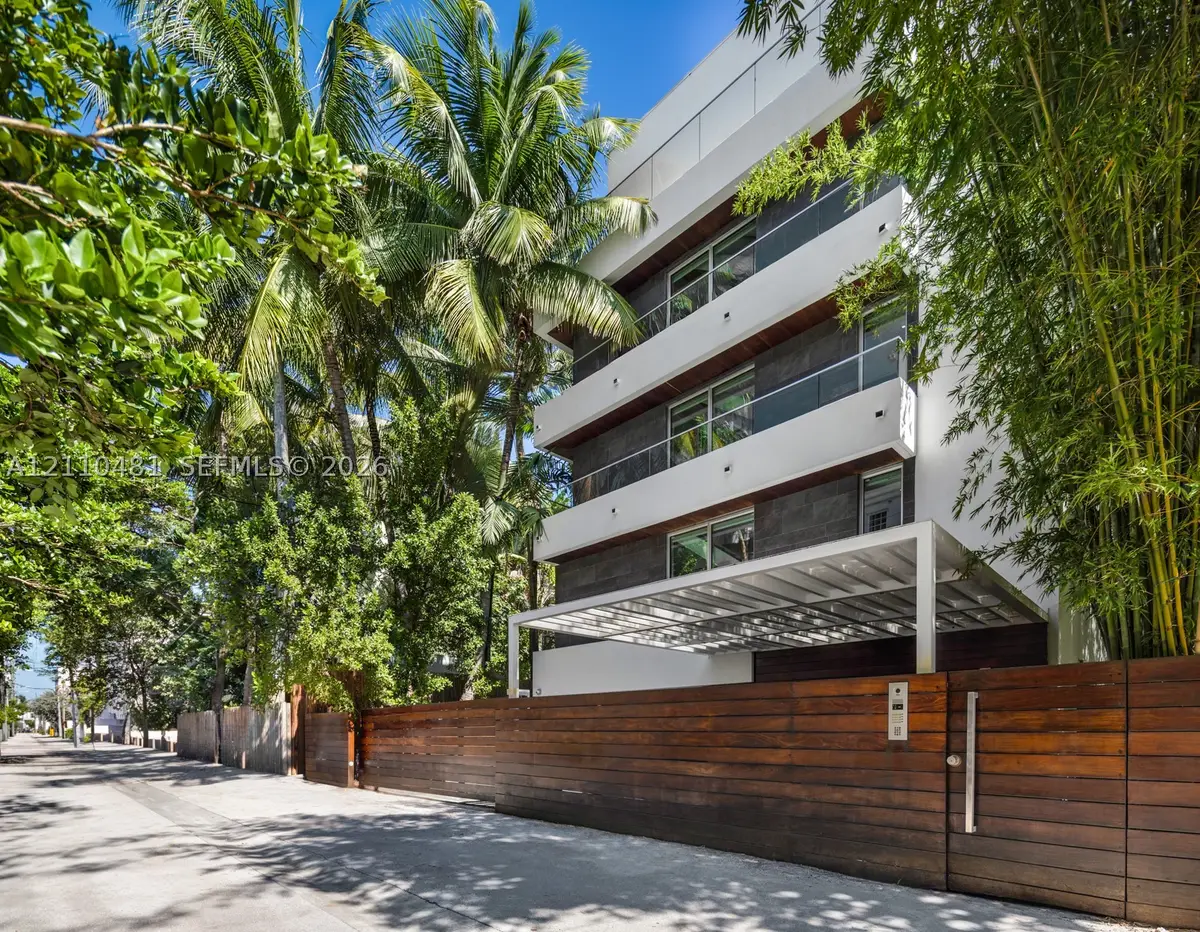234 Washington Ave #D, Miami Beach, FL 33139 - #1