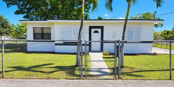 26515 SW 138th Ave, Homestead, FL 33032