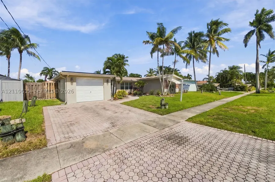 131 SE 12th St, Pompano Beach, FL 33060 - #3