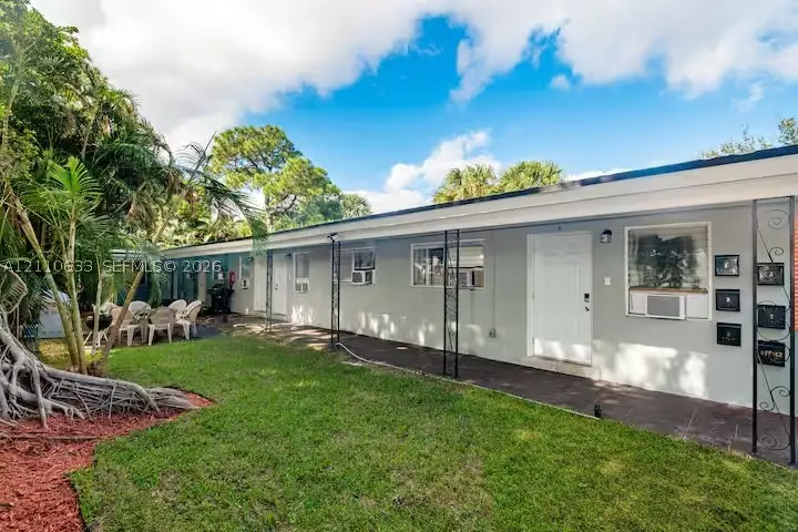 1017 NE 14th Ave, Fort Lauderdale, FL 33304 - #1