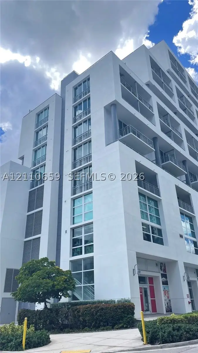 350 NE 24th St #404, Miami, FL 33137 - #1