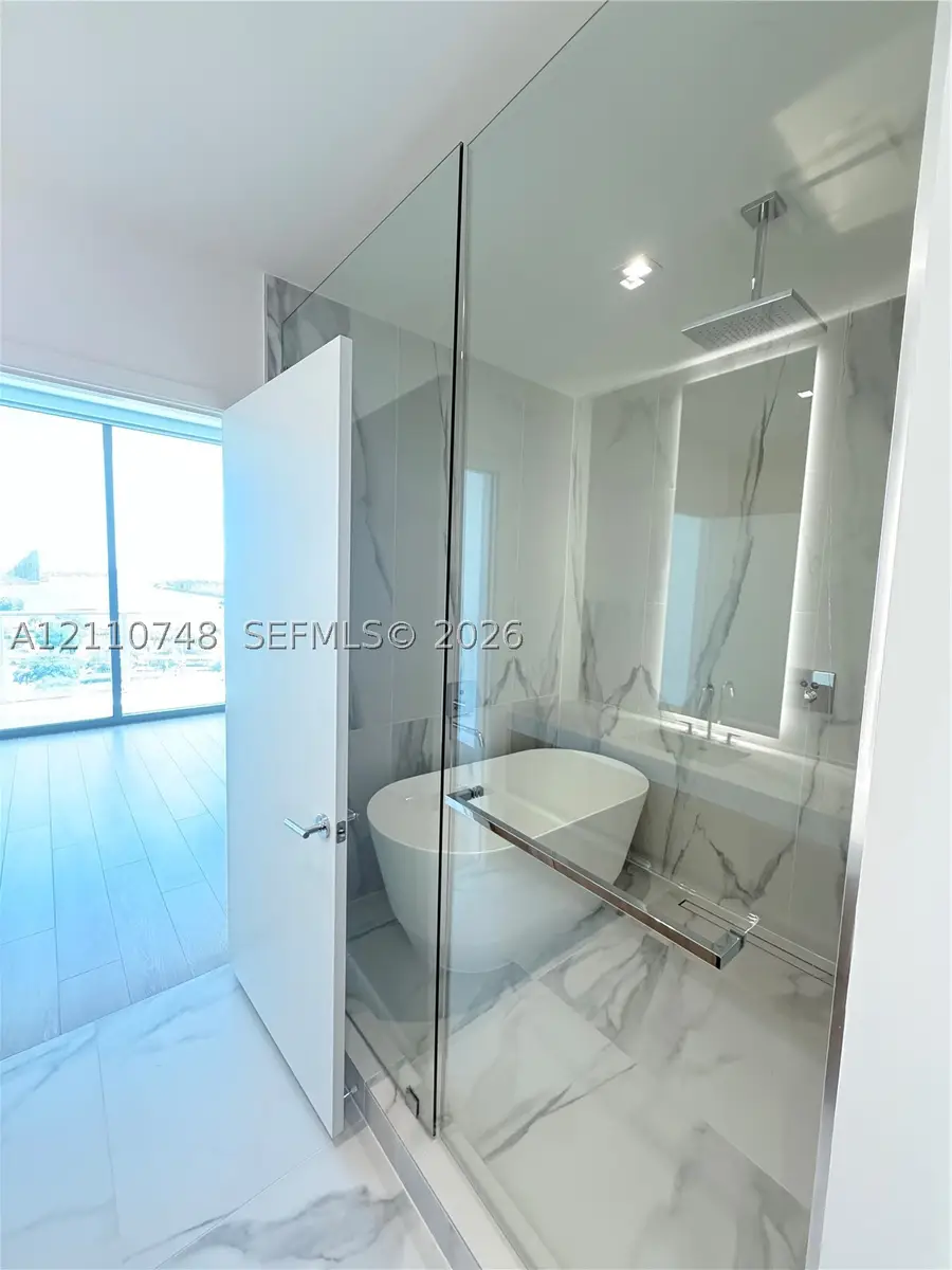 1400 Biscayne Blvd #809, Miami, FL 33132 - #3