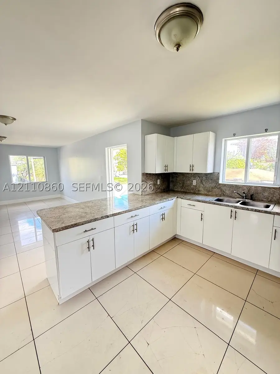 1530 NW 60th St, Miami, FL 33142 - #2
