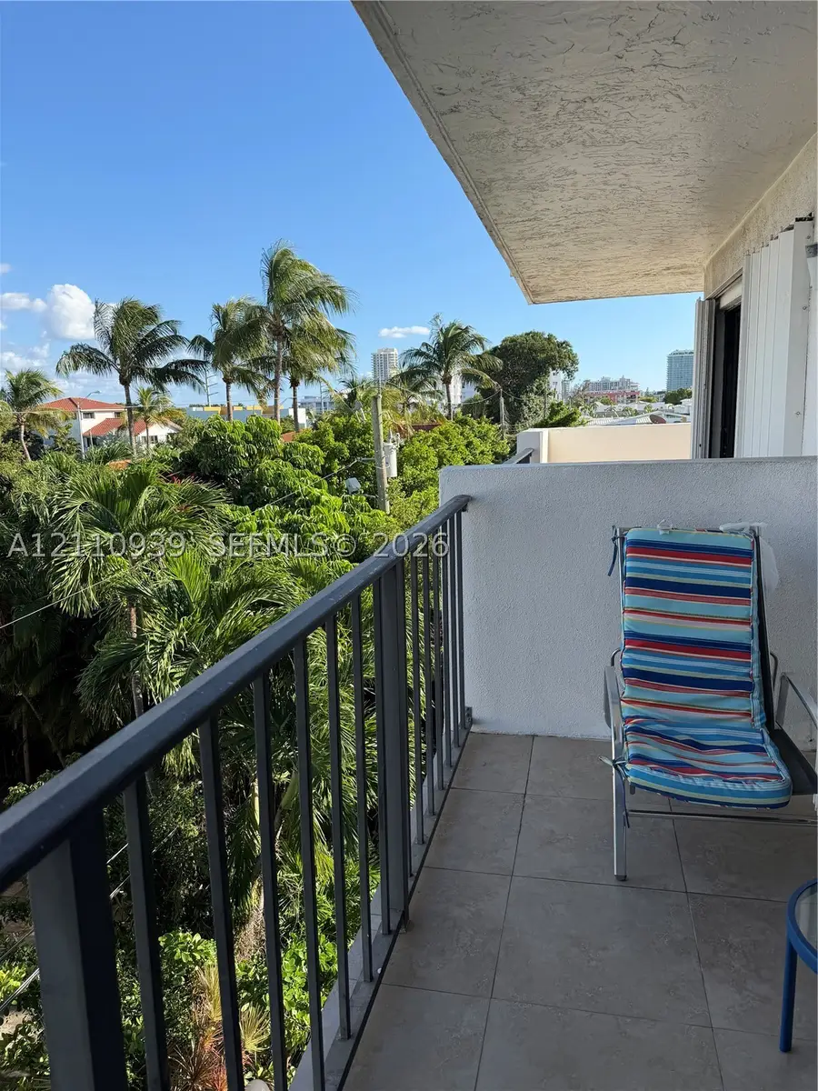 8255 Abbott Ave #402, Miami Beach, FL 33141 - #3