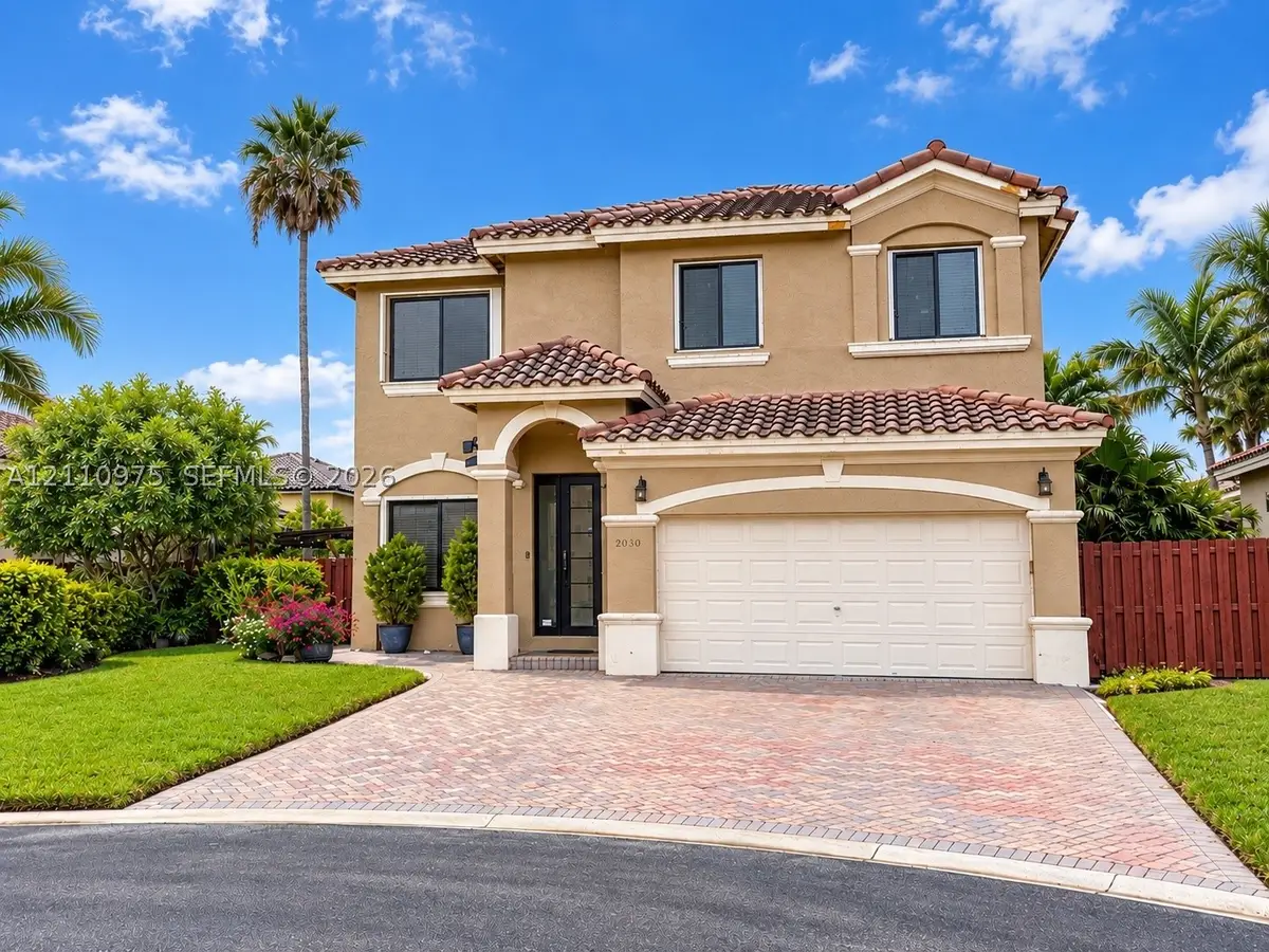 2030 NW 99th Ter, Pembroke Pines, FL 33024 - #1