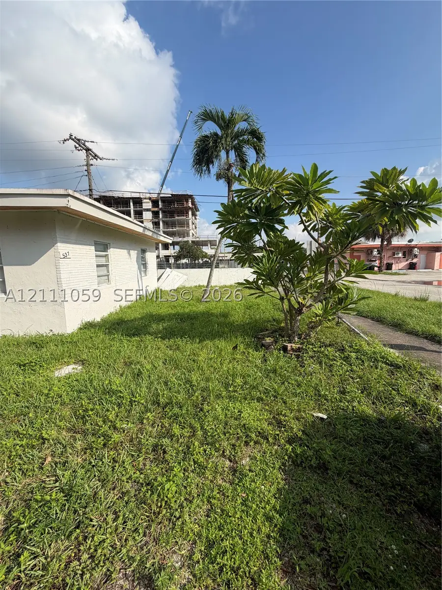 537 NW 16th Ave, Fort Lauderdale, FL 33311 - #3
