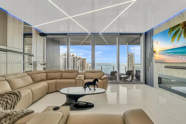300 Biscayne Boulevard Way #3103C, Miami, FL 33131
