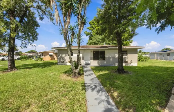 2219 SW 68th Ter, Miramar, FL 33023