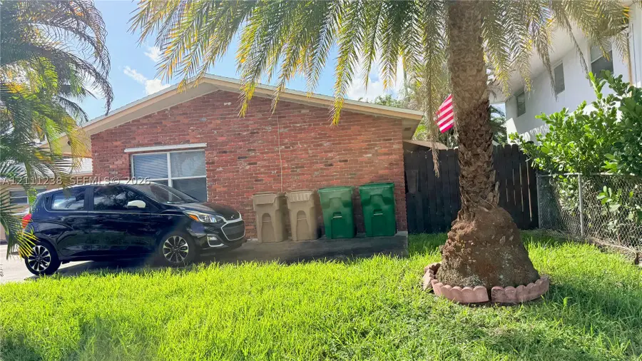 6100 SW 37th St, Davie, FL 33314 - #3