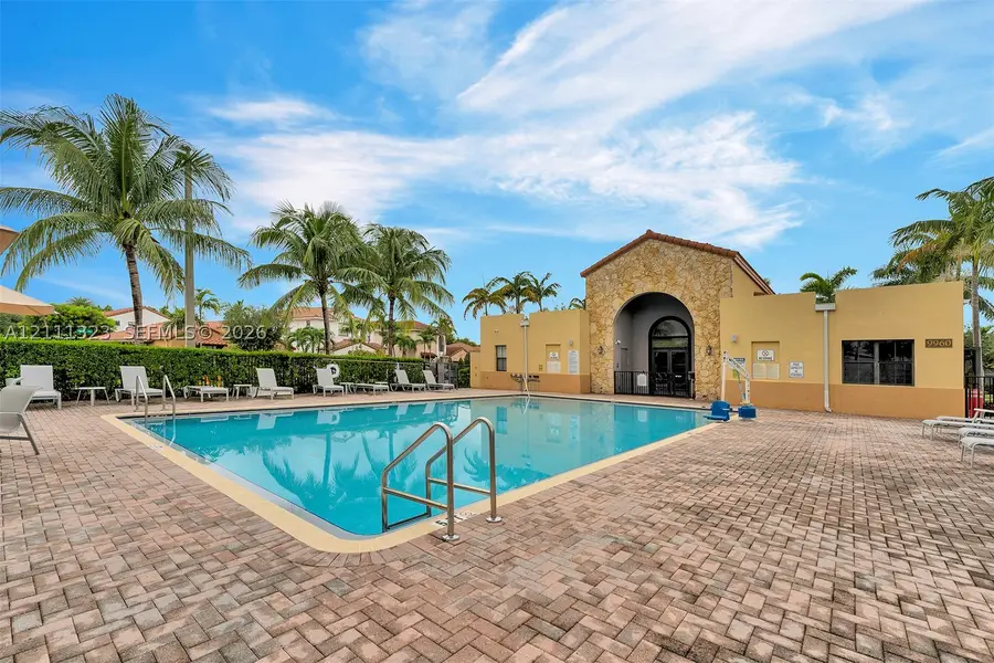 9770 NW 10th St, Miami, FL 33172 - #2