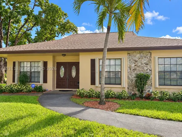7513 SW 28th St #29, Davie, FL 33314