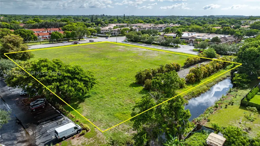 Royal Palm Dr, Coral Springs, FL 33071 - #3