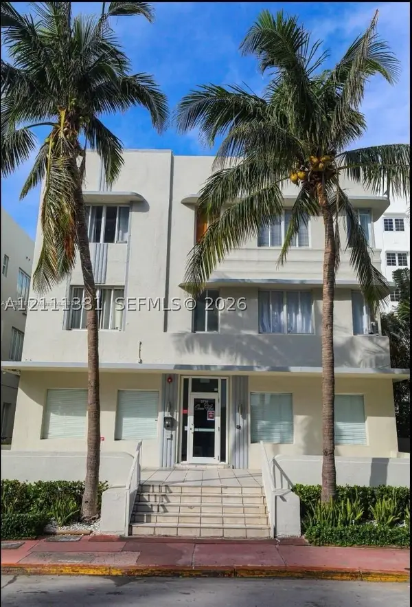 3710 Collins Ave #N-206, Miami Beach, FL 33140