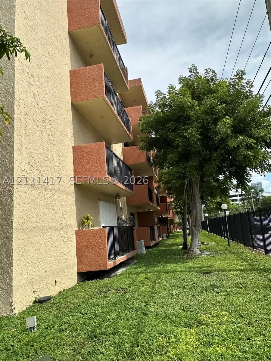 677 SW 9th Ave #107, Miami, FL 33130 - #2