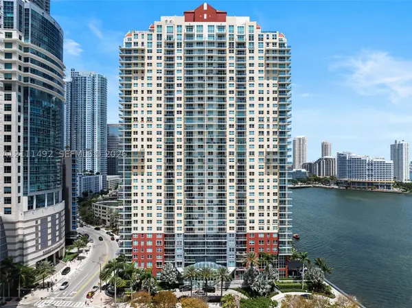 1155 Brickell Bay Dr #1001, Miami, FL 33131