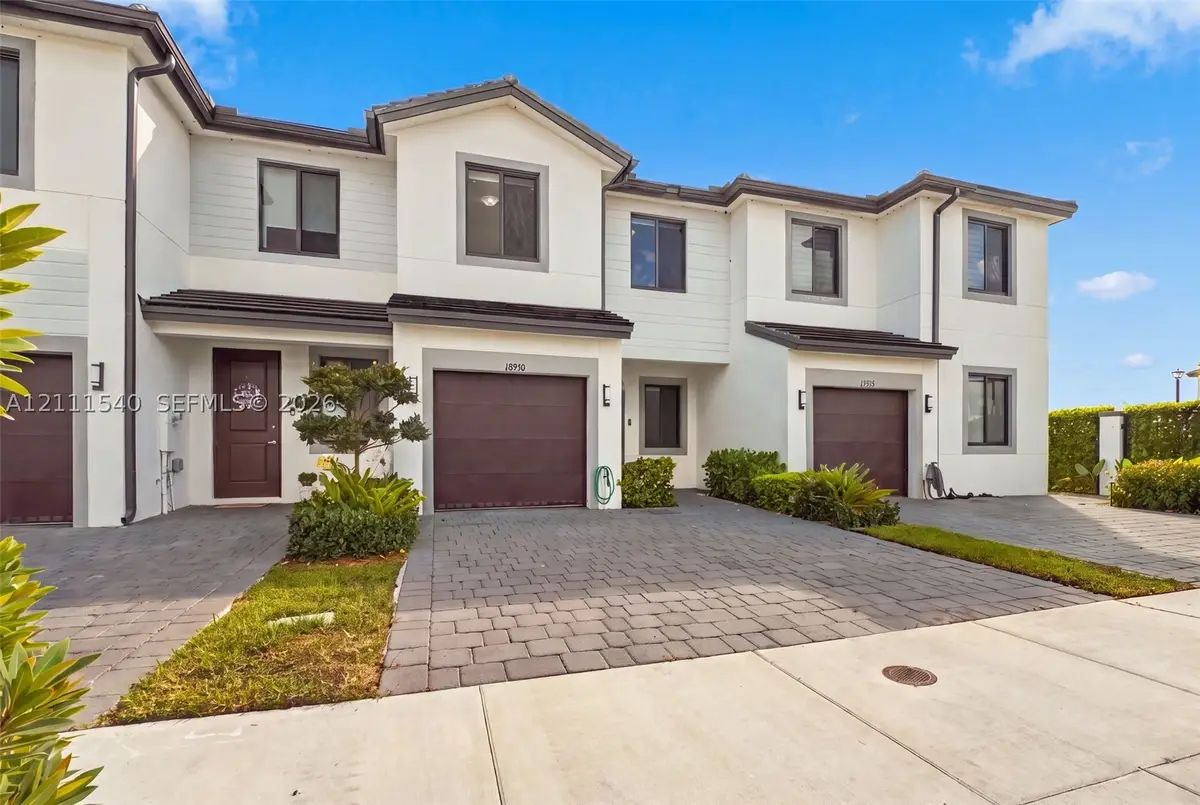 18950 SW 345th Ter, Homestead, FL 33034 - #1