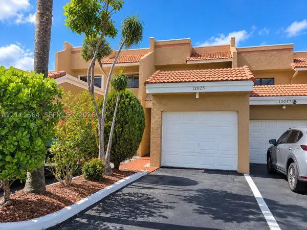 12025 S Las Palmas Dr #12025, Pembroke Pines, FL 33025