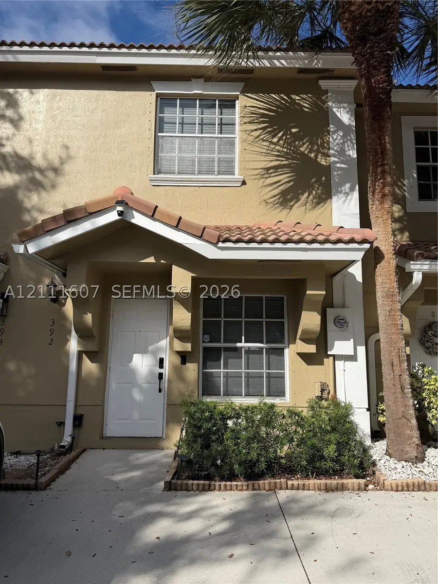 392 SW 122nd Ave, Pembroke Pines, FL 33025 - #2