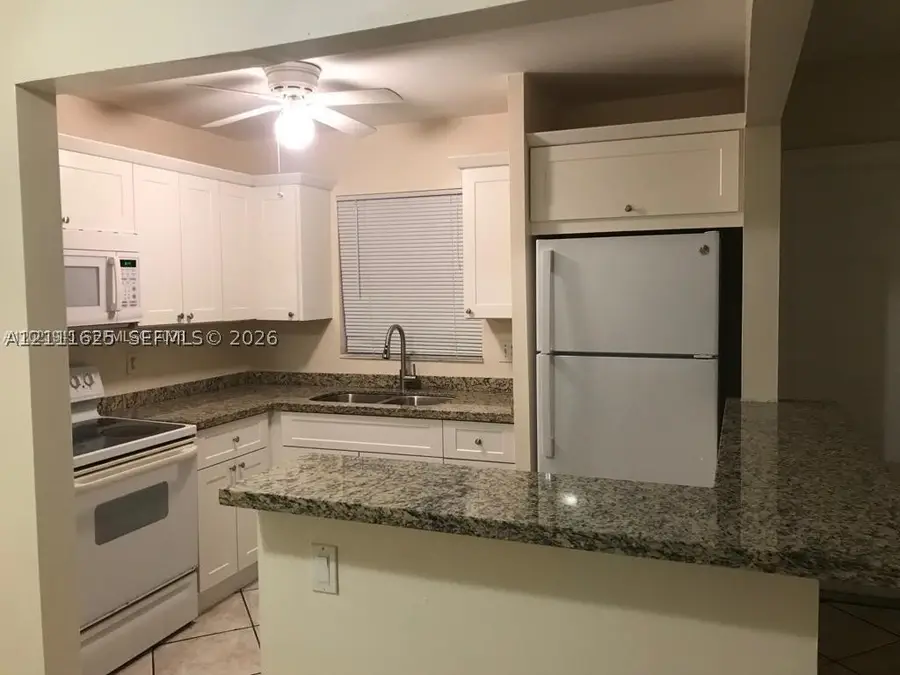 7910 Taft St #214, Pembroke Pines, FL 33024 - #3