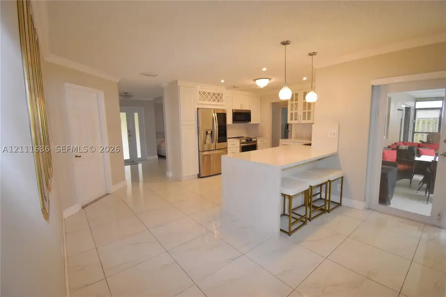 6671 W Wedgewood Ave, Davie, FL 33331 - #2