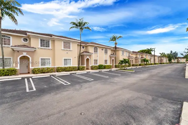 7080 NW 174th Ter #201, Hialeah, FL 33015