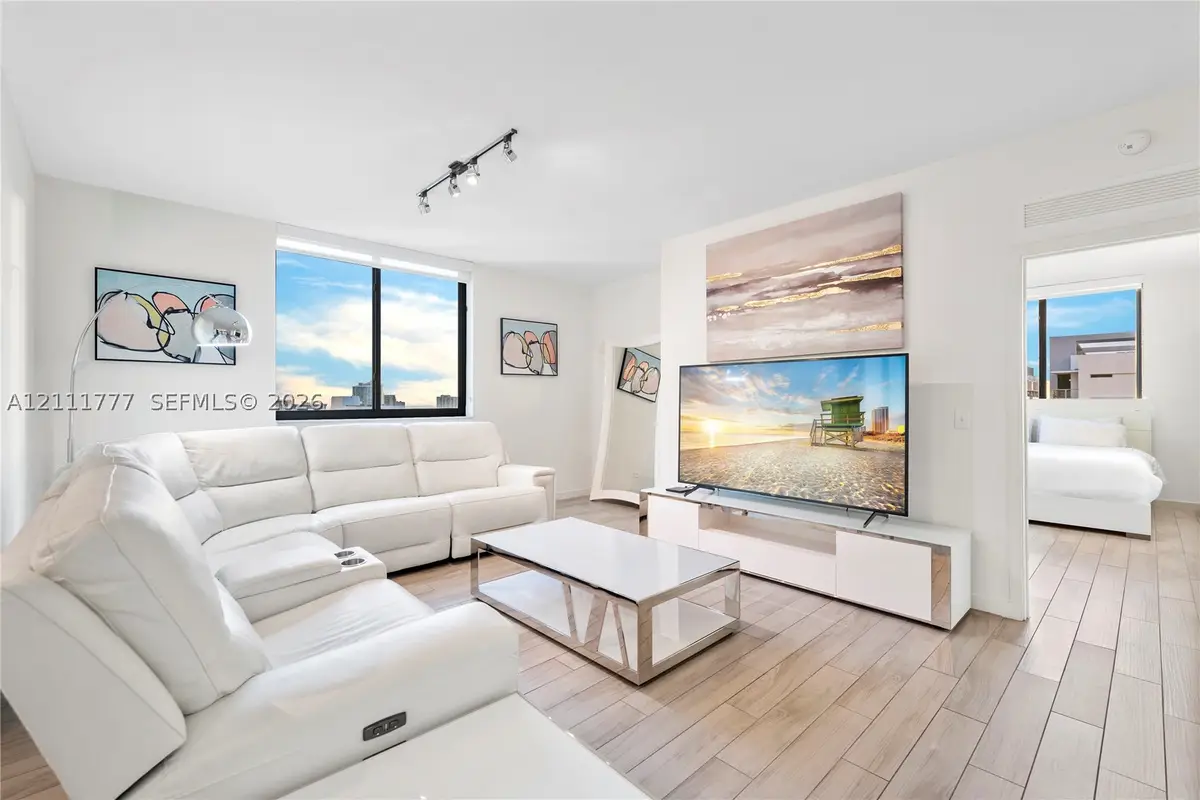 999 SW 1st Ave #2204, Miami, FL 33130 - #1