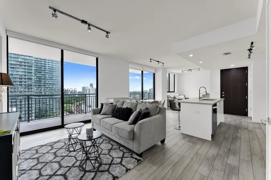 999 SW 1st Ave #1903, Miami, FL 33130 - #2