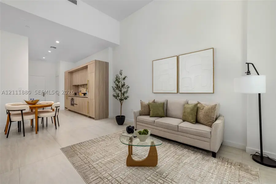 77 Se 5th St #311, Miami, FL 33131 - #2