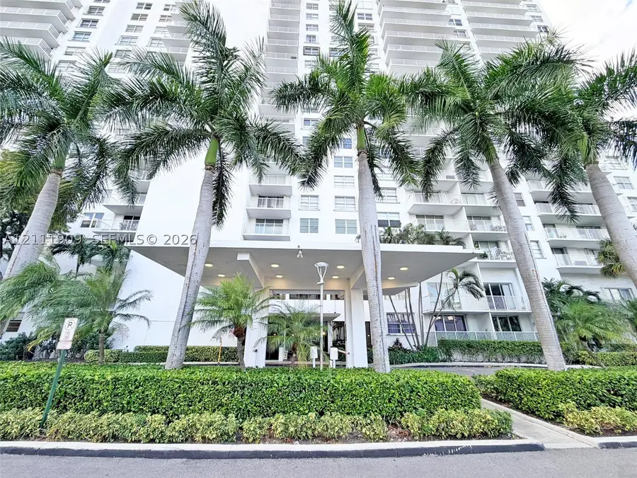 2851 NE 183rd St #1708E, Aventura, FL 33160 - #3