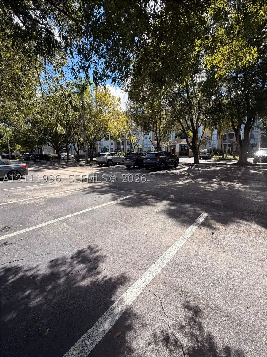 9805 NW 52nd St #204, Doral, FL 33178 - #3