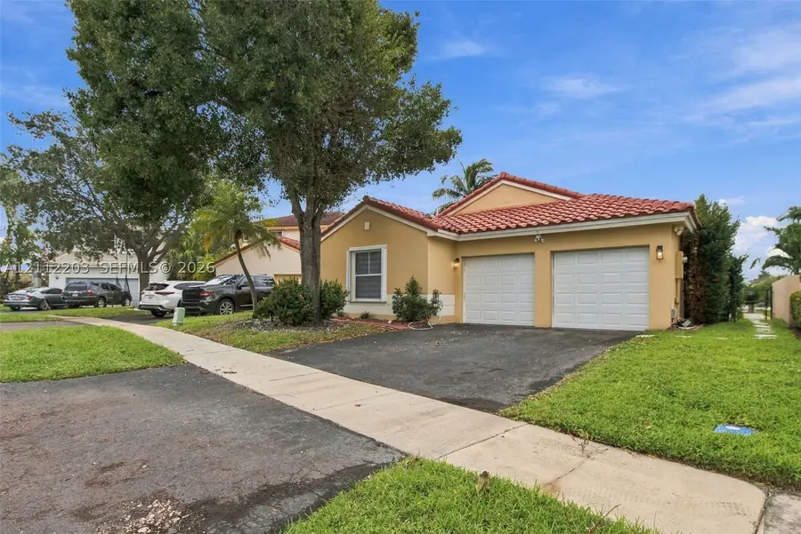 18510 NW 18th St, Pembroke Pines, FL 33029 - #2