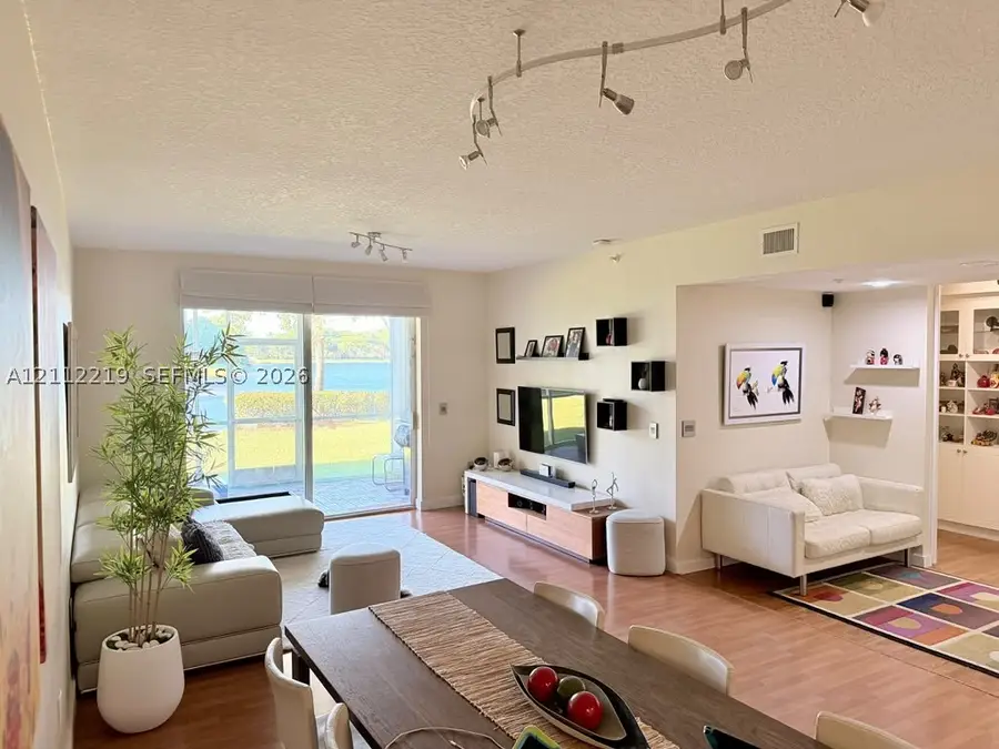 10730 NW 66th St, Doral, FL 33178 - #2