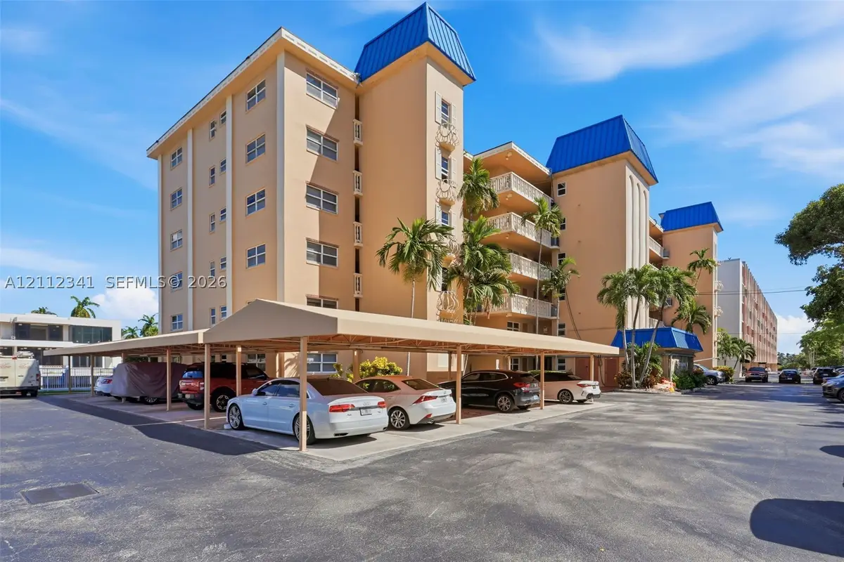 1617 SE 15th St #401, Fort Lauderdale, FL 33316 - #1