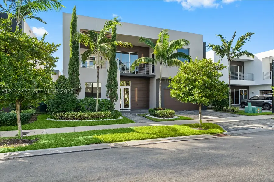 10054 NW 76th Ter, Doral, FL 33178 - #2