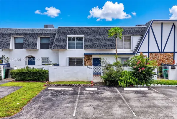 3925 SW 67th Ter #103, Davie, FL 33314
