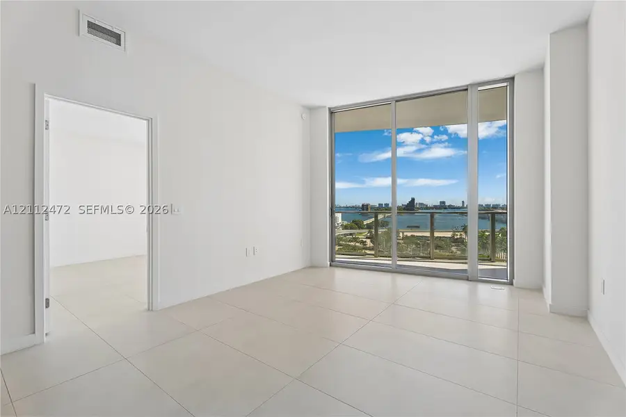 1400 Biscayne Blvd #905, Miami, FL 33132 - #2