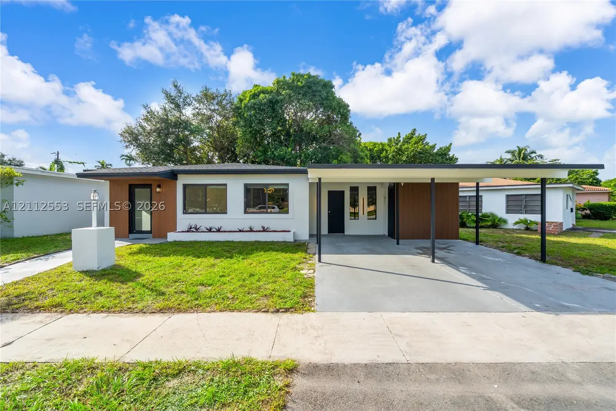 1410 NE 161st St, North Miami Beach, FL 33162 - #1