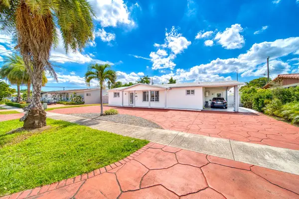 9340 SW 26th St, Miami, FL 33165